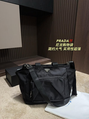 【二手包包】尺寸33.29普拉達PRADA 尼龍購物袋實用性非常強的媽咪包，托特包出門裝備感十足，功能性太棒NO147041