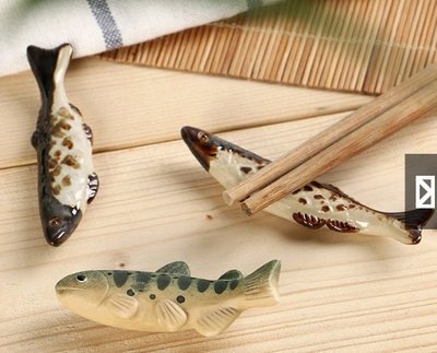 *NOAH*zakka日式 雜貨秋刀魚 筷子架 陶瓷筷拖 日式家居 創意擺件 攝影道具 筆擱