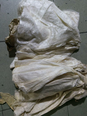 【二手】舊物，老桑蠶絲棉手工棉兜，蠶絲被原料被子枕頭填充物，品相如圖4906【木清院】古玩 收藏 古董