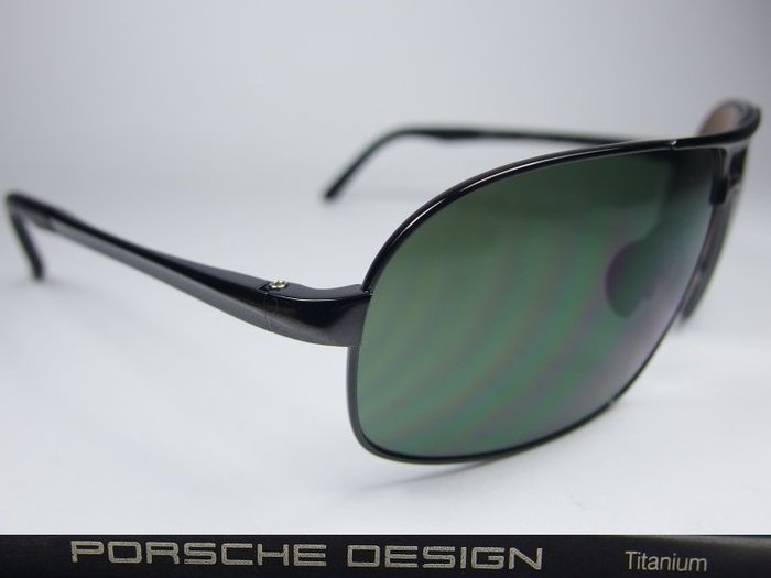 Porsche design p8542