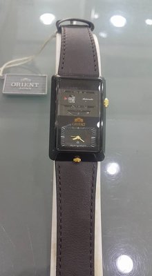 [永達利鐘錶 ] 東方錶 ORIENT 黑殼方型雙時區(機械加石英) 皮帶錶FXCAA002B / 30X40mm