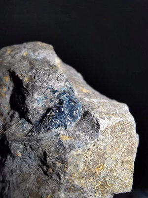 藍寶石原礦