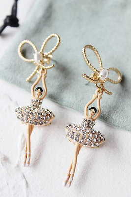 直購#Les Nereides芭蕾舞女孩 蝴蝶結鑲銀色鉆 耳環/夾式