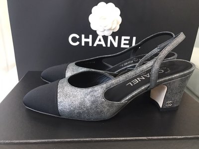 Chanel黑灰經典雙色高跟鞋 （37號）99成新 原價28000