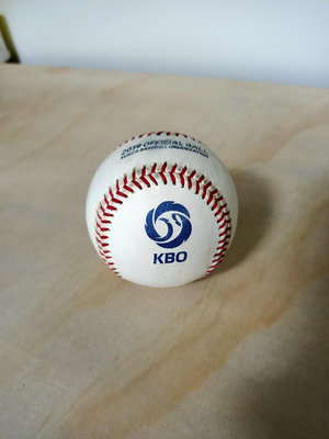韓國職棒比賽用球
