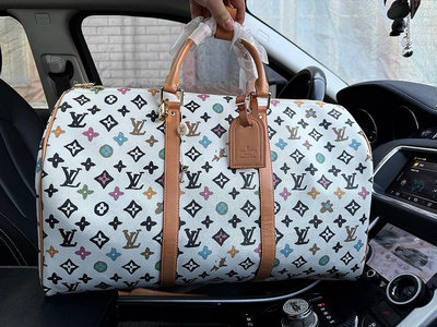 【二手包包】“Louis Vuitton”旅行袋LOUIS VUITTON 路易威登LV X Tyler T NO5689【晴沐代購】