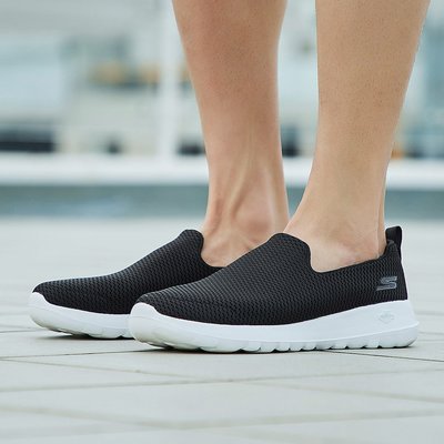 SKECHERS GO Walk MAX的價格推薦- 2023年9月| 比價比個夠BigGo