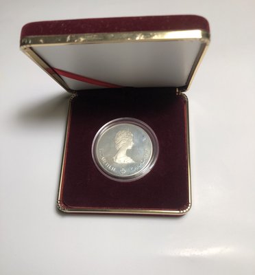 「免運費」：1976年加拿大發行（蒙特旅奧運5Dollars銀幣1枚重24.3克，925銀；含盒裝）品相佳，送禮收藏兩相宜