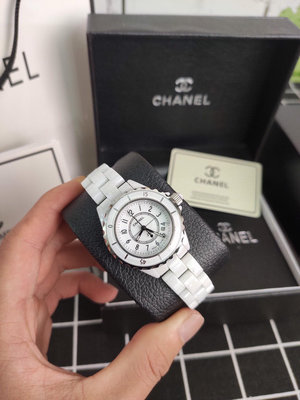 CHANEL  白色 J12 全陶瓷 石英腕表 女士 手錶