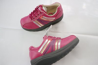 -地之柏  320 台灣製造 真皮氣墊  美姿健美鞋 黑  桃紅  白色  特價中+如預購須等少3星期以上