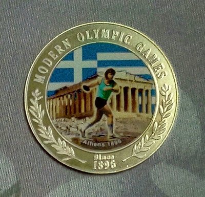 奧運紀念銀章。雅典1896，直徑4cm，稀少，贈61年50元及58年及65年10元鈔票各一張