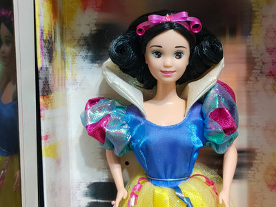 二手收藏型芭比娃娃白雪公主歡樂生日派對Snow White Happy Birthday Party Barbie/換盒