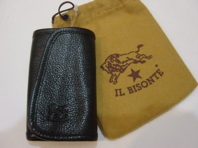 ☆注目の義大利名牌精品-IL BISONTE (比利嫉妒) 黑色真皮鑰匙包☆