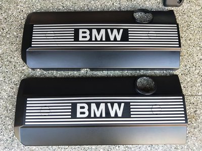 BMW E46 E60 E53 X5 原廠M54 引擎上蓋..品項優良...