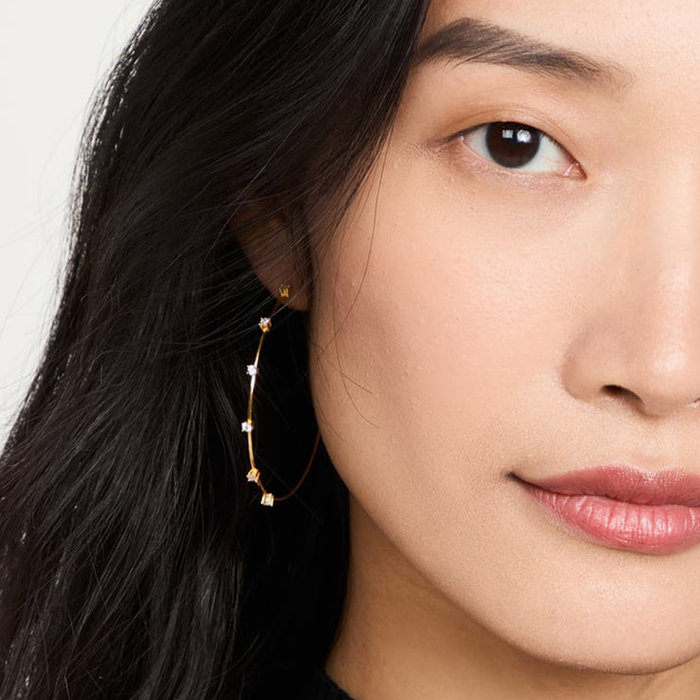 SHASHI 紐約品牌 Chelsea 鑲鑽C形耳環 經典水滴金色耳環