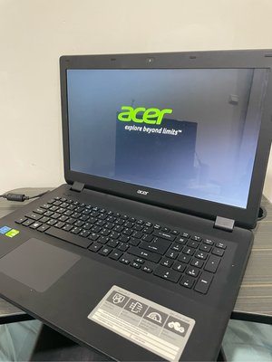 Acer 17吋 超大螢幕四核心筆電 240G SSD 8G RAM 蓄電功能正常