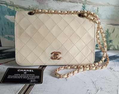 Chanel vintage 老香 肩揹斜揹包 經典款 金屬亮 鵝黃色 小羊皮 23公分 有標有卡