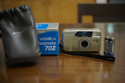 【售】輕巧 YASHICA Zoomate 70Z 旅遊焦段為38-70mm內建閃光燈+皮套+原盒(GT GS GSN