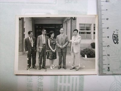 老照片~民國50年代遊覽陽明山附近學校機關攝影照...如圖示