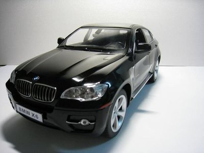 [小強模型] BMW X6 原廠授權車金屬烤漆1:14 (黑) 瑪俐歐公司貨 槍型遙控 (贈電池)