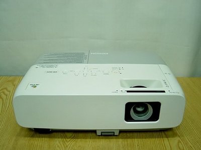 【小劉二手家電】EPSON 投影機,EB-825型,可直接插USB