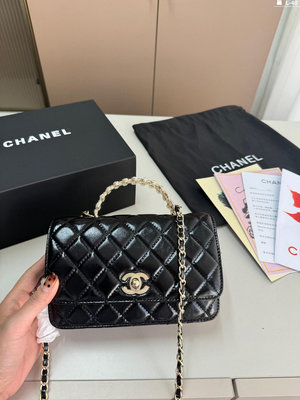 【二手包包】Chanel 香奈兒 24 珍珠手柄 美包子 發財包 手柄太驚艷了容量滿足日常需求美貌與實用并存 NO83746