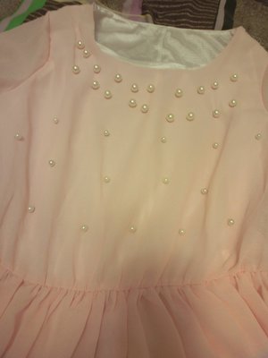 名媛 網紅款 浪漫甜美粉紅喇叭袖 甜美珍珠造型上衣
