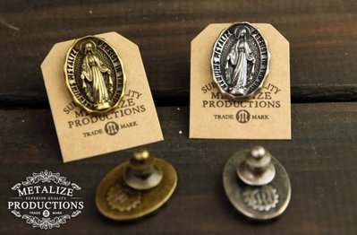 (I LOVE樂多) METALIZE Blessed Virgin Mary Pin 聖母圓牌 別針 胸針 PIN