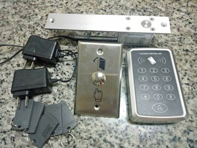 C-670 副廠 雙頻 陽極鎖套裝 雙頻卡機+陽極鎖+MF卡片+開門鈕+變壓器 陽極鎖 門禁 讀卡機 感應卡