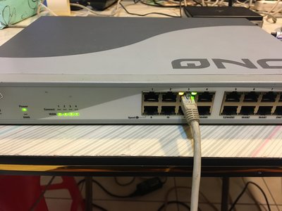 二手Qno俠諾 FVR9416 頻寬管理器 網路管理器 輔助網路接口 防火牆