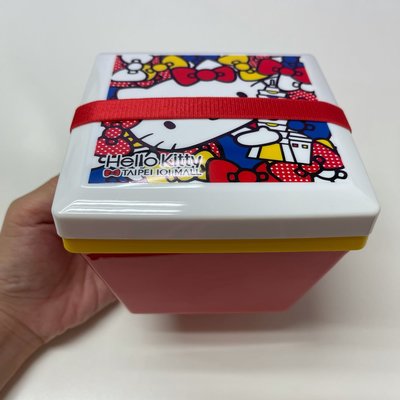 Hello Kitty 101 聯名 三層樂活餐盒/便當盒/水果保鮮盒 野餐 可愛蝴蝶結造型 附束帶