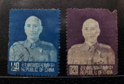【有一套郵便局】42年常80蔣總統像台北版郵票(只有2枚信銷郵票)(33)