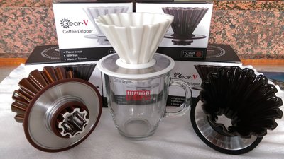 南美龐老爹咖啡 喬尼亞 JUNIOR Gear-V V60 01 錐型 百摺陶瓷 陶瓷濾杯 1~2人份 贈濾紙、馬克杯