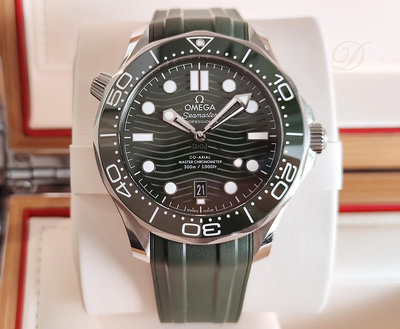 【低調的奢華】OMEGA 最新 綠海馬 大錶徑42mm 綠色陶瓷圈 綠色面盤 防水300米 大海馬~原廠盒單 2024AD