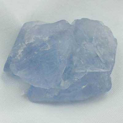 藍螢石原礦04–51.2公克。珍藏水晶