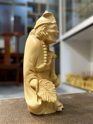 黃楊木雕濟公佛像擺件實木質降龍羅漢像李修緣神像活佛裝飾工藝品