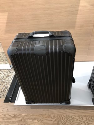 預購含運 RIMOWA ORIGINAL Check-In M 新款27吋託運行李箱。