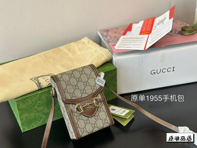 全套包裝Gucci1955手機包 本想去入虎頭胸包的都已經準備結賬了一轉頭看到這款手機包立馬移情NO123317