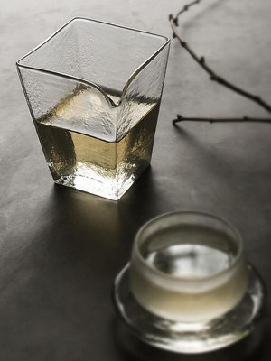 九土日式錘紋玻璃公道杯加厚四方勻杯手工耐熱茶海功夫茶具分茶器