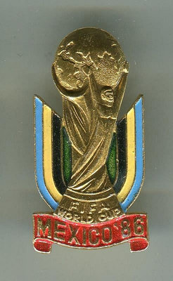 1986年 墨西哥 FIFA 世界杯足球 大力神杯 紀念章 徽章