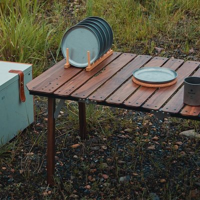 制吉露營戶外裝備用品折疊桌風琴桌黑胡桃實木桌收納桌子野餐桌椅