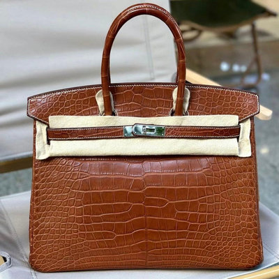 Hermes birkin 35馬鞍鱷魚皮銀扣柏金包 p刻