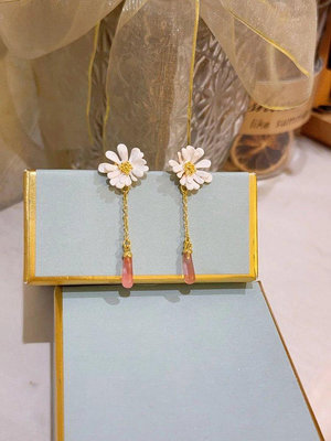 【Koaa海購】法國Les Nereides莫里索印象系列 白色花朵 可愛氣質耳環耳釘耳夾