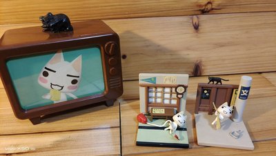 柯先生日本館2003年絕版 TORO貓 多樂貓 電視機收納盒 兩個盒玩場景 一起出清 轉蛋扭蛋必收藏台灣少見賣完就沒唷