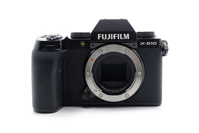【台南橙市3C】富士 Fujifilm X-S10 單機身 二手 快門數 38xx張 APS-C 單眼相機 #88256