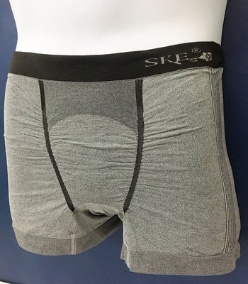 週年慶特價中SKE 晶鑽 竹炭銀纖維遠紅外線能量男四角平口角褲2件1組 免運費