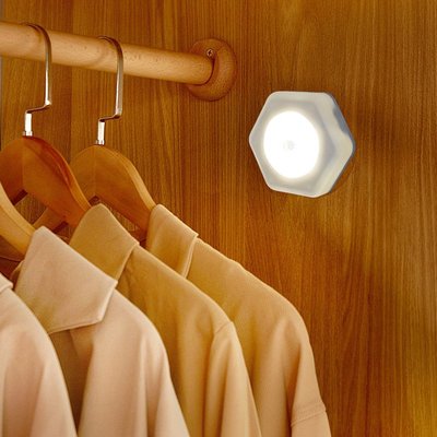 6LED白色紅外線人體感應燈衣柜燈鋁制智能小夜燈壁櫥燈電池供電