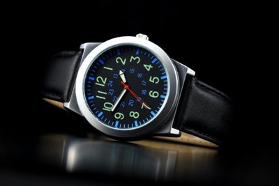 視覺系-潮店熱賣,軍風pilot style飛行風戰鬥機儀錶板,造型石英錶黑色真皮錶帶噴砂殼blue