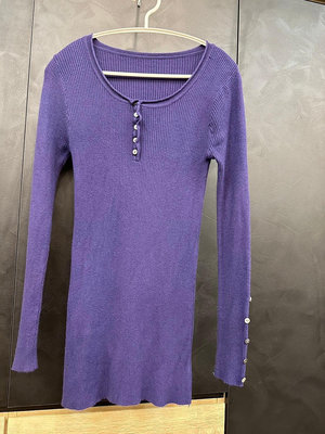 紫色五扣針織上衣( i_love-holic_a 韓妮 可樂果