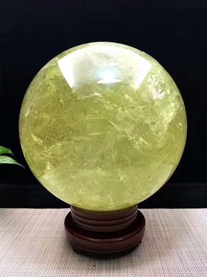 幸運星天然水晶  天然巴西黃水晶球13.2 cm 紫晶綠千層幽靈招財改變磁場風水物件彼得石拉長石海藍寶